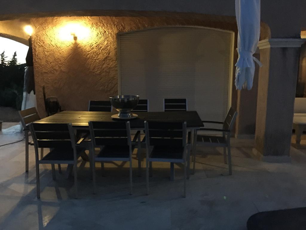 La Villa Des Anges La Seyne-sur-Mer Rum bild